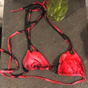 Beach Riot bikini top
